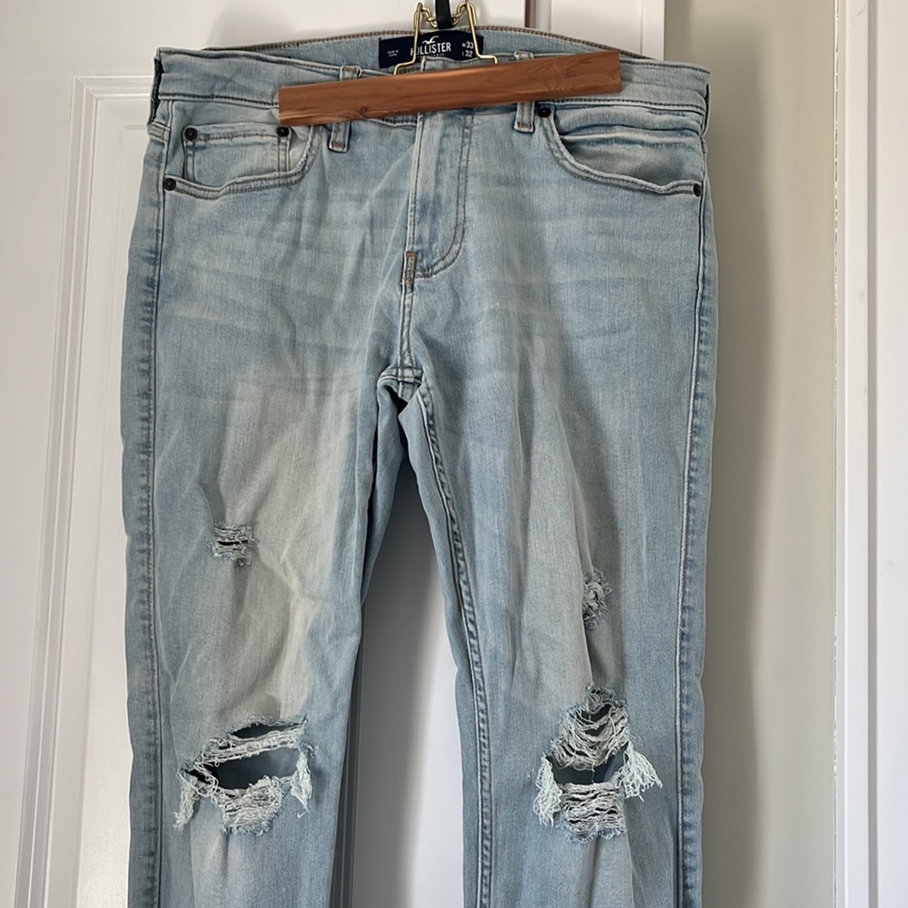Hollister Jeans - Picture 2 of 7